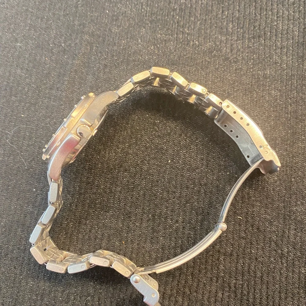 Eddie Bauer Watch - Picture 2 of 2
